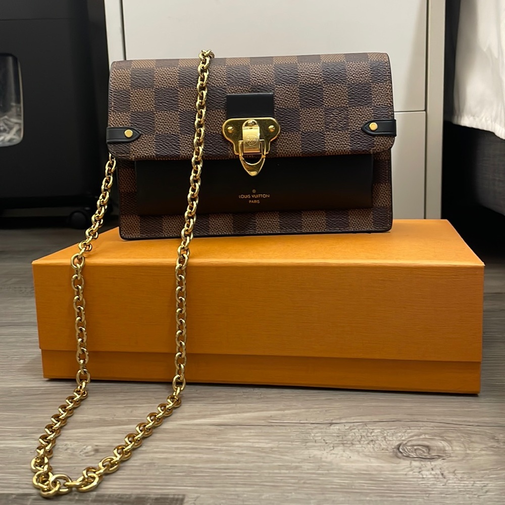 Louis Vuitton Vavin wallet on chain